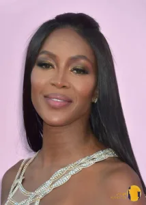 نائومی کمپبل