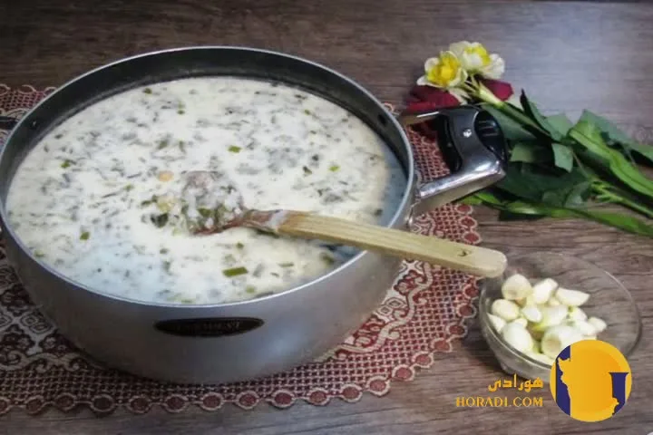 طرز تهیه آش دوغ مرحله به مرحله + خانگی و خوشمزه