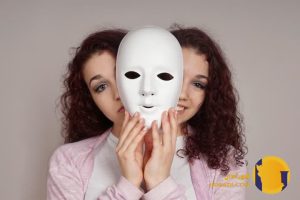 اختلال دوقطبی چیست؟ علائم علت ها و درمان
