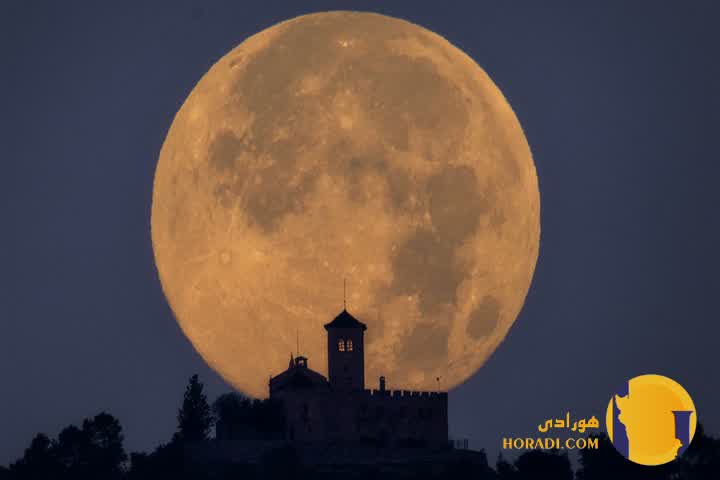 ابر ماه چهارشنبه 14 آبان / 5 نوامبر 2025