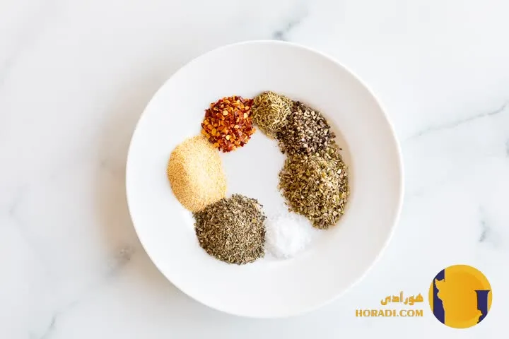 ادویه اورگانو چیست و چگونه در آشپزی استفاده کنیم؟