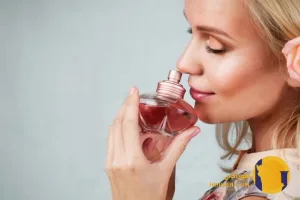 10 عطر کلاسیک زنانه با رایحه فراموش نشدنی