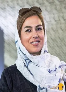 تینا پاکروان