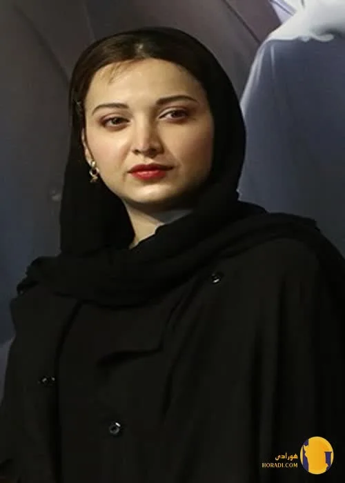 روشنک گرامی