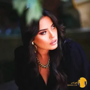 دانلود آهنگ بیبی از ساره زکریا + متن آهنگ