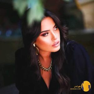 دانلود آهنگ بیبی از ساره زکریا