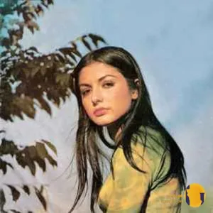 دانلود آهنگ این عشق گوگوش + متن آهنگ